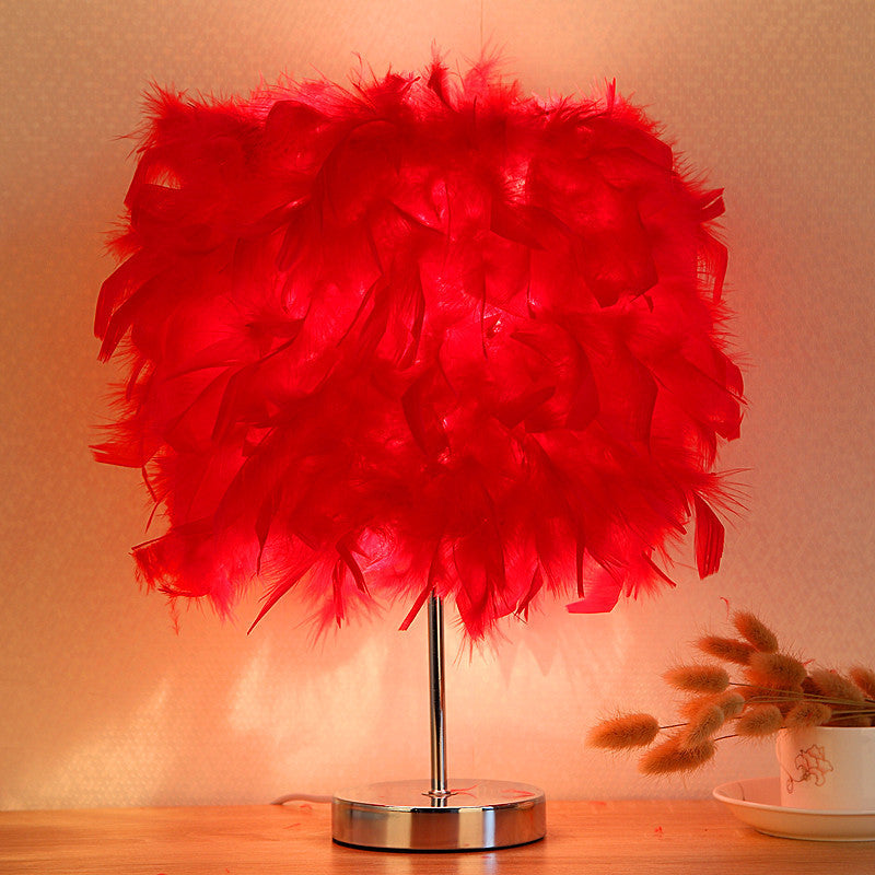 Feathers table lamp